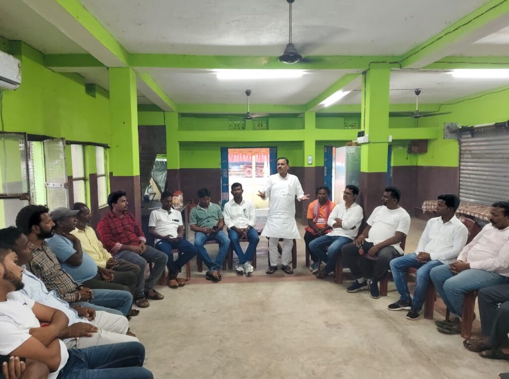 चाकुलिया: पिताजुड़ी में भाजपा श्यामसुन्दरपुर मंडल की बैठक संपन्न, डॉ. गोस्वामी ने राज्य सरकार को घेरा