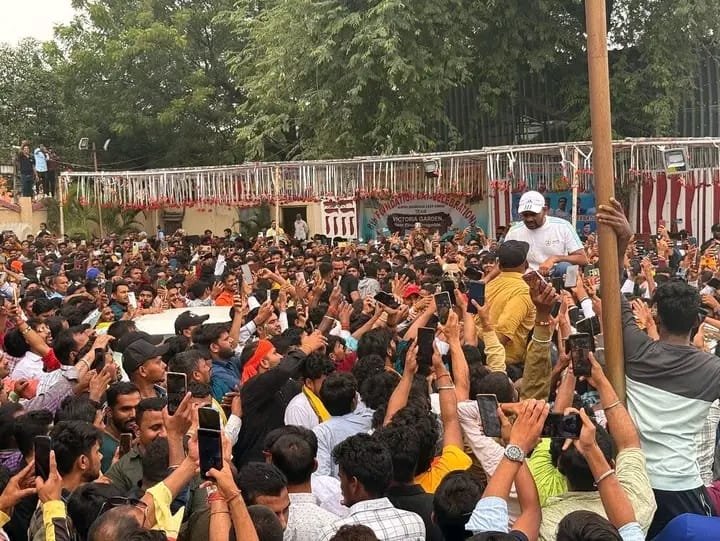 हैदराबाद में आयोजित झारखंड एकता समाज के स्थापना दिवस कार्यक्रम में पहुंचे डुमरी विधायक जयराम महतो, प्रवासी झारखंडियों से की मुलाकात