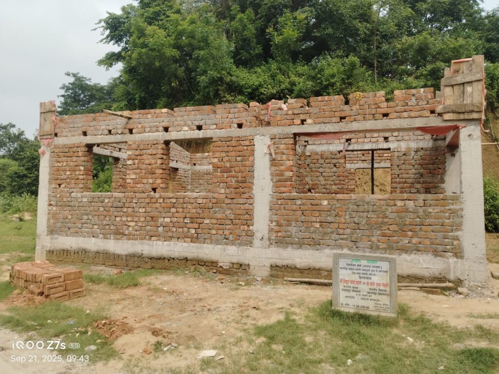 कुमारडूबी पंचायत: बाघाकुली आंगनबाड़ी केंद्र निर्माण में अनियमितता के आरोप, ग्रामीणों ने जताया विरोध