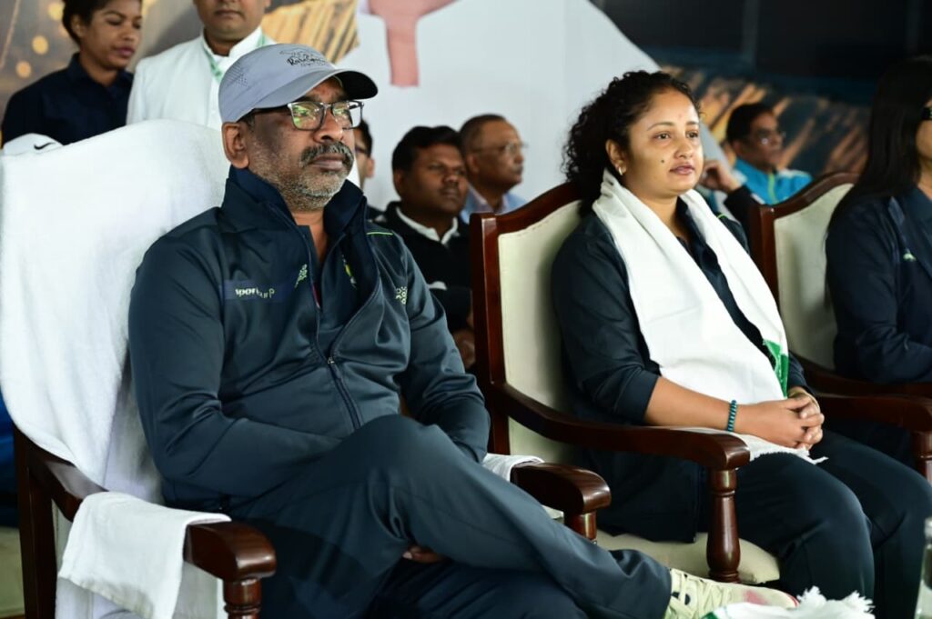 “रन फॉर झारखंड” में मुख्यमंत्री हेमंत सोरेन और विधायक कल्पना सोरेन की सहभागिता — राज्य स्थापना के 25वें वर्ष का उत्सव ऊर्जा और एकता के साथ शुरू