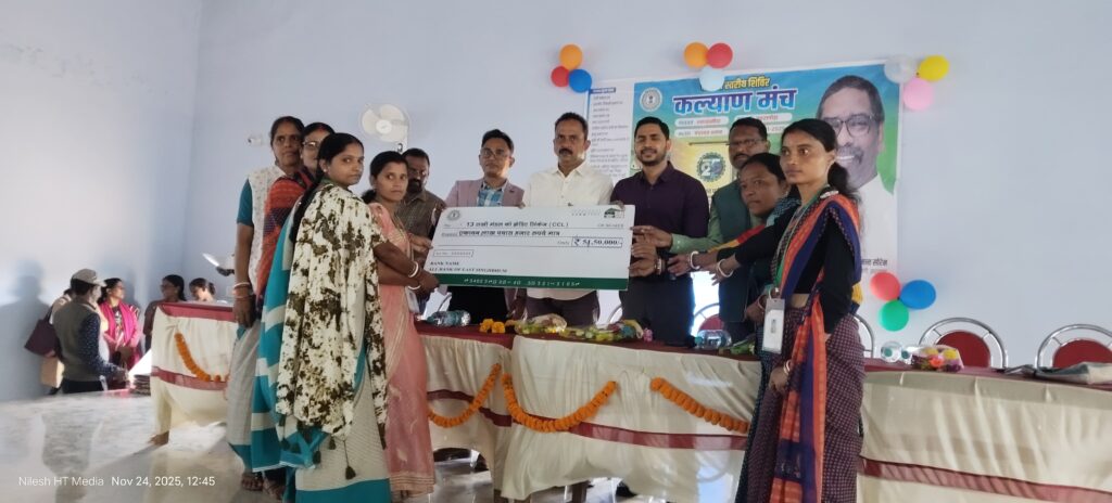 सरकार आपके द्वार’ शिविर में तीन पंचायतों के सैकड़ों ग्रामीणों को मिला त्वरित लाभ, खांडामौदा पंचायत में लगा विशाल शिविर