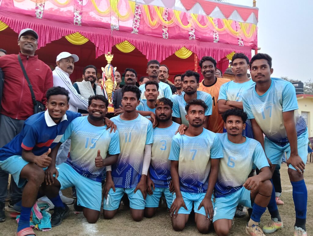 बहरागोड़ा में कोल्हान विश्वविद्यालय अंतर-महाविद्यालय फुटबॉल टूर्नामेंट 2025 का भव्य समापन