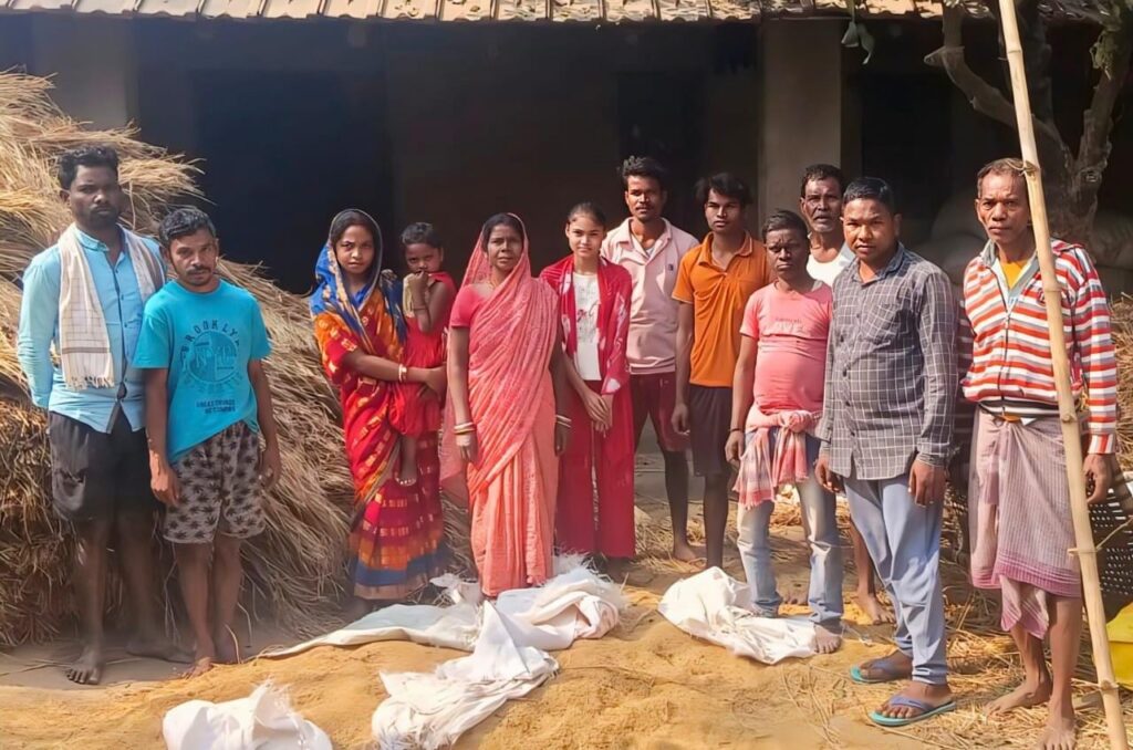 गुड़ाबांदा: घर तोड़कर चावल खा गया जंगली हाथी, ग्रामीणों में दहशत