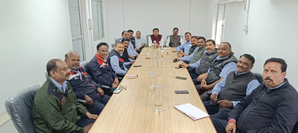 जमशेदपुर में थर्ड मार्च की तैयारियों को लेकर यूनियन पदाधिकारियों की बैठक