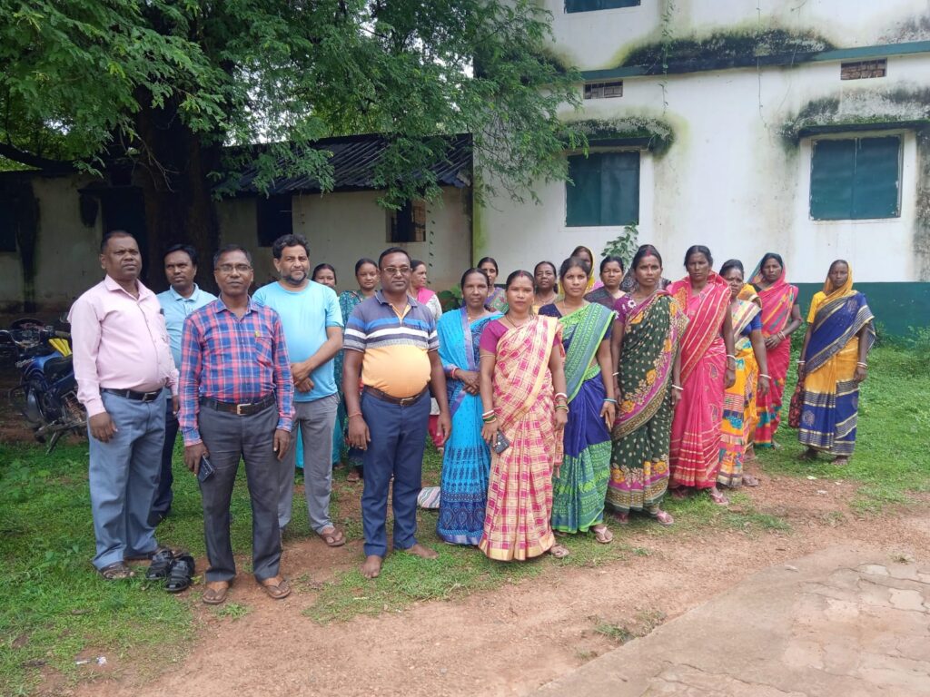 चाकुलिया में पारा शिक्षकों की बैठक, आंदोलन को लेकर बनी रणनीति